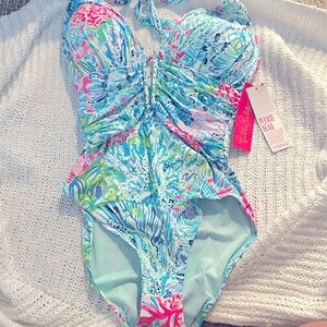 QUICK PRICE-Drop! Lilly Pulitzer Lanai Halter One Piece Swimsuit size 8 NWT